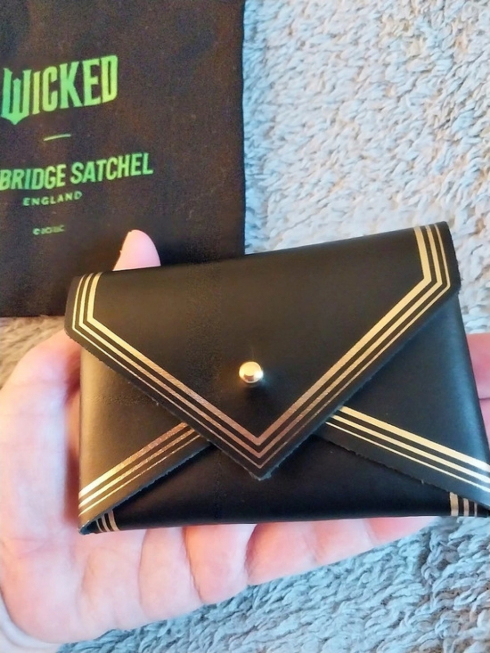 Wicked Cambridge Satchel Black Envelope Small coin purse Like New